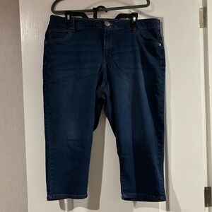 Women's Blue Denim Capris